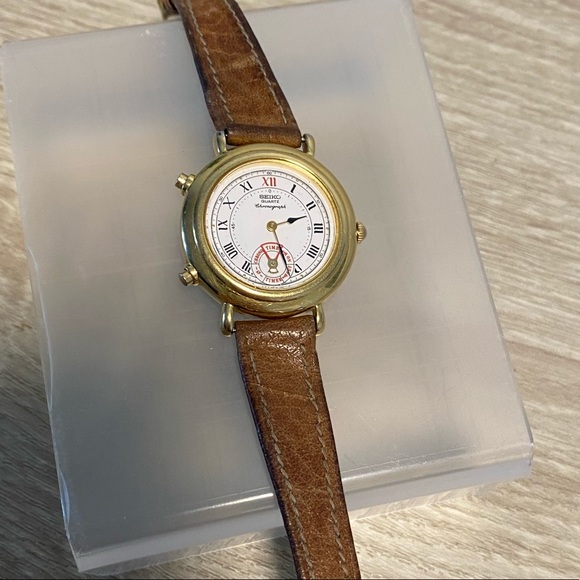 Seiko Accessories - SEIKO QUARTZ CHRONOGRAPH- JUST WIND AND GO - NEVER NEED BATTERIES AGAIN!